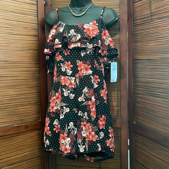 Floral romper - Harmony & Havoc size large - Picture 1 of 7